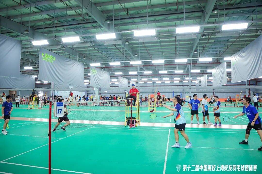 上海校友羽毛球队2025年中国高校上海校友羽毛球团体赛战报