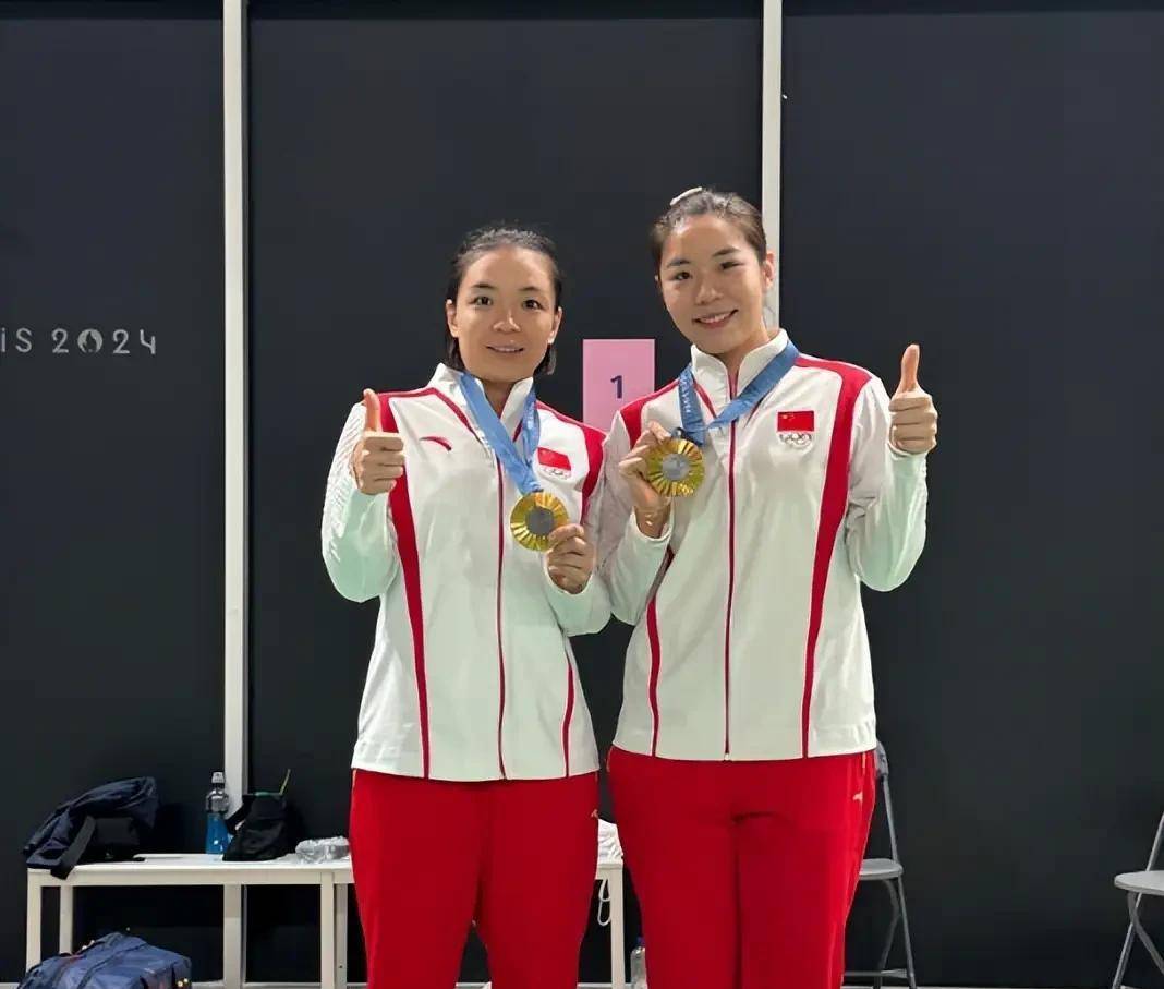 陈清晨退队！凡尘组合谢幕！