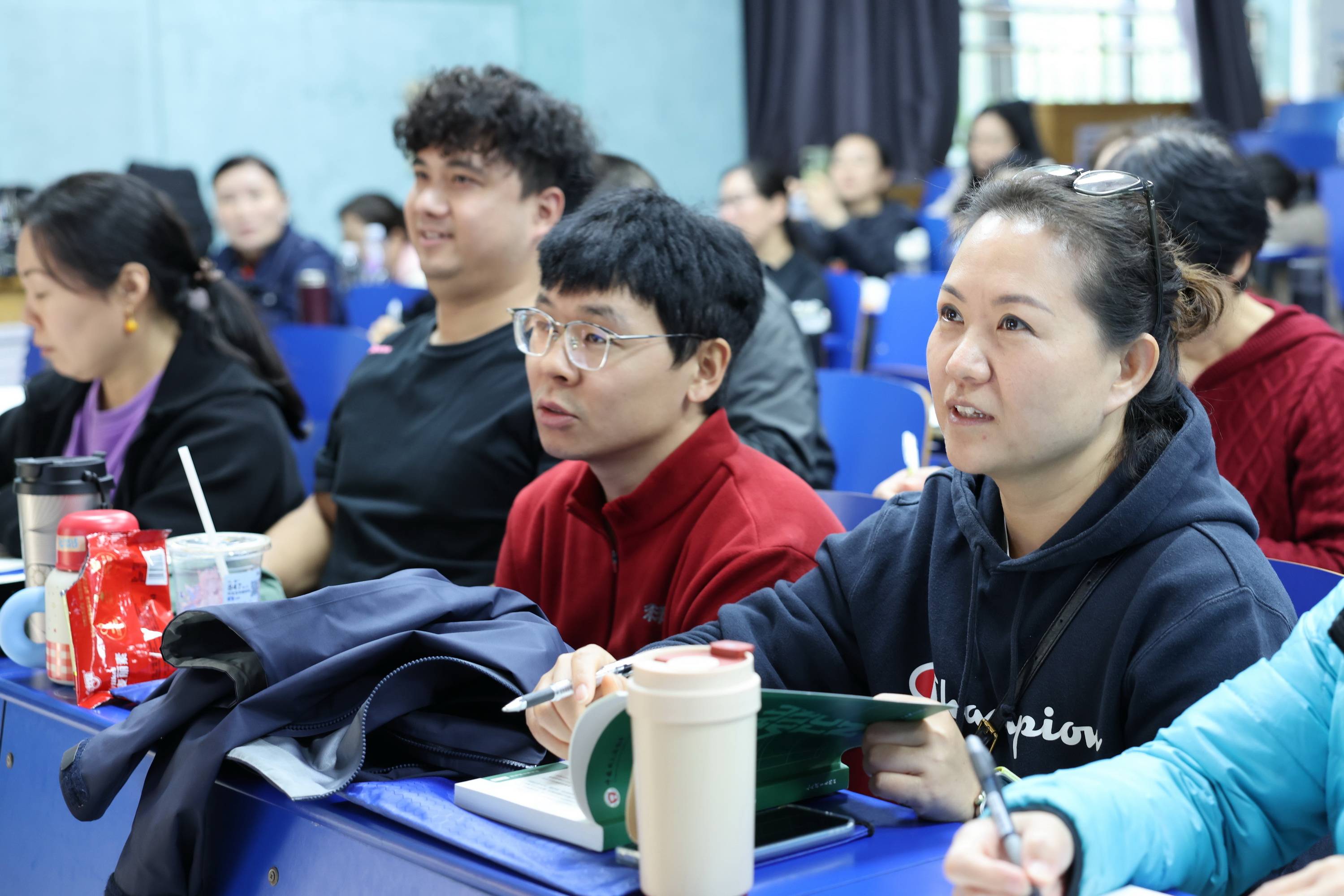 筑牢羽毛球竞赛服务保障人才根基——郑州市羽毛球协会举办羽毛球三级、二级裁判员培训班