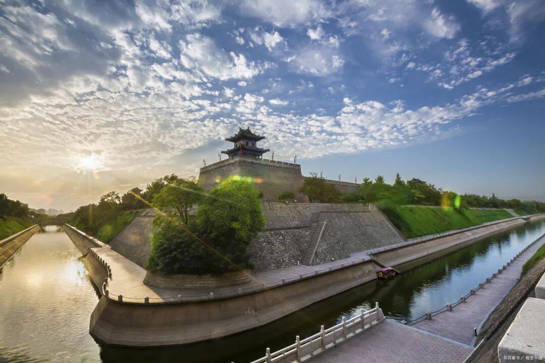 麻将胡了-【墨西哥】羅(luó)伯托(tuō)·阿库尼亚：构筑宇宙——对中国的随想