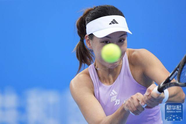 全运会丨王欣瑜胜王曦雨晋级网球女单半决赛