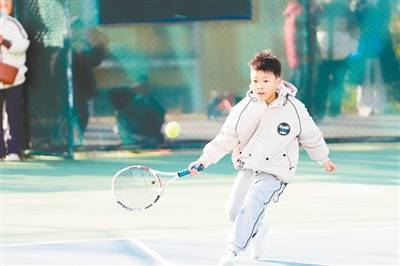 麻将胡了2-惠济区中小学生网球比赛开拍