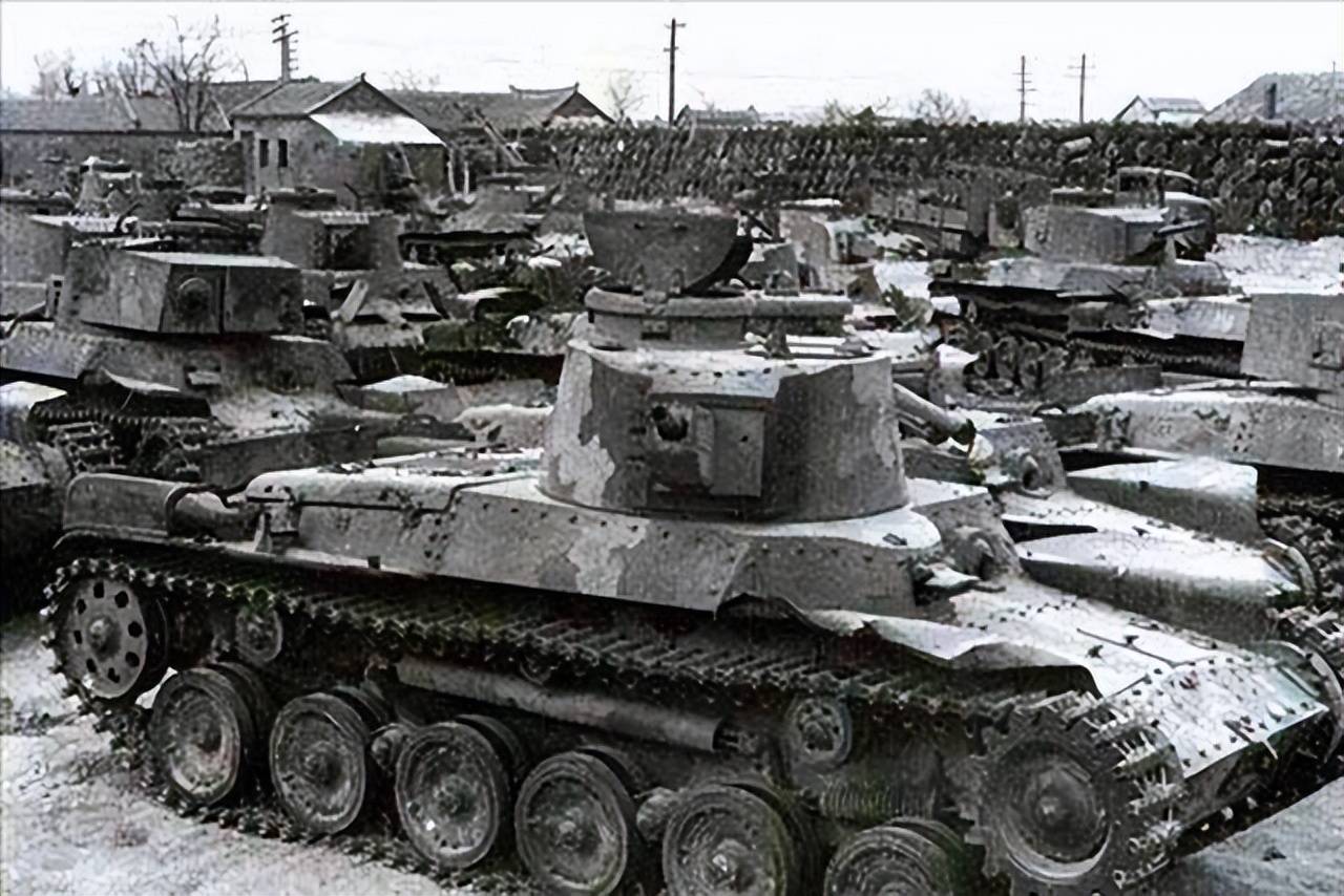 解放军打黄维有多难？陈赓回忆：为打坦克一天内三个半连全部牺牲