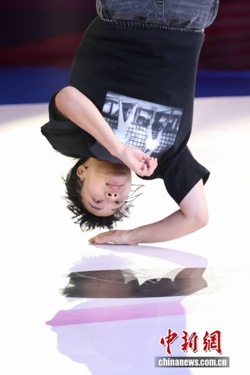 （粤港澳全运会）霹雳舞女子组比赛 奥运选手刘清漪夺冠