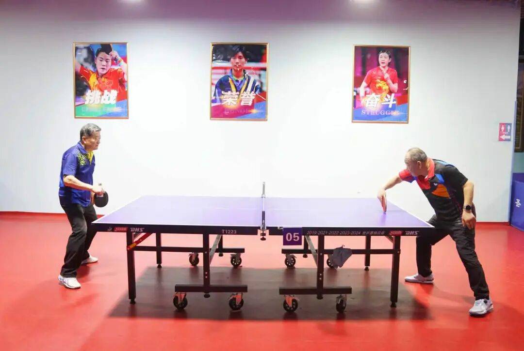 省人社厅成功举办第十一届乒乓球比赛